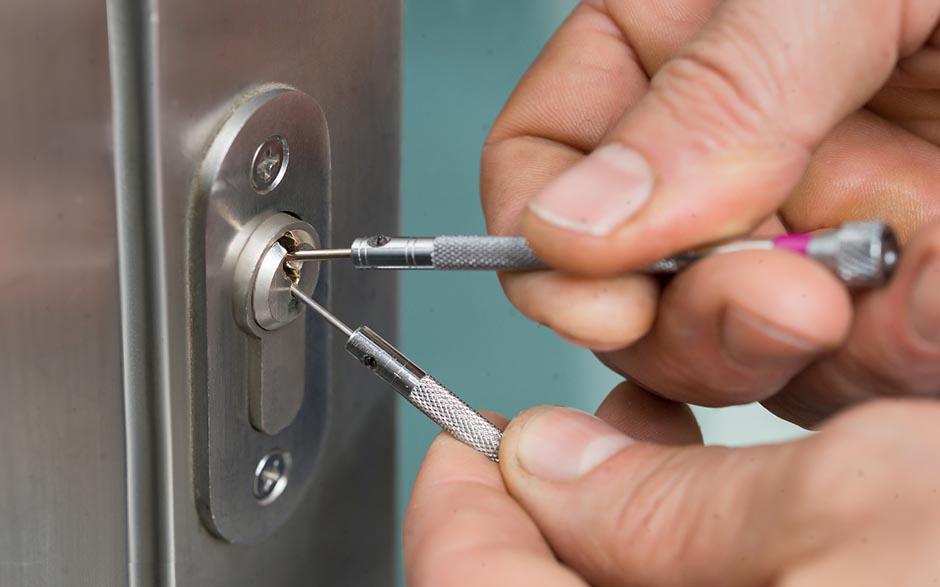 soigneux serrurier ouverture de porte Garges-lès-Gonesse